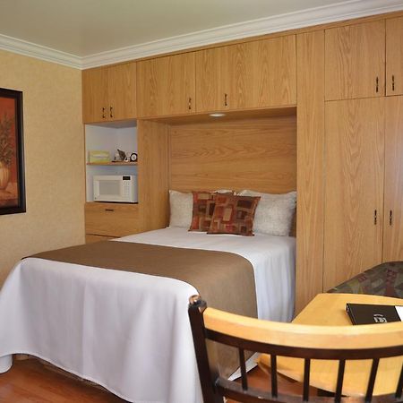 Motel Derfal Repentigny Exteriér fotografie
