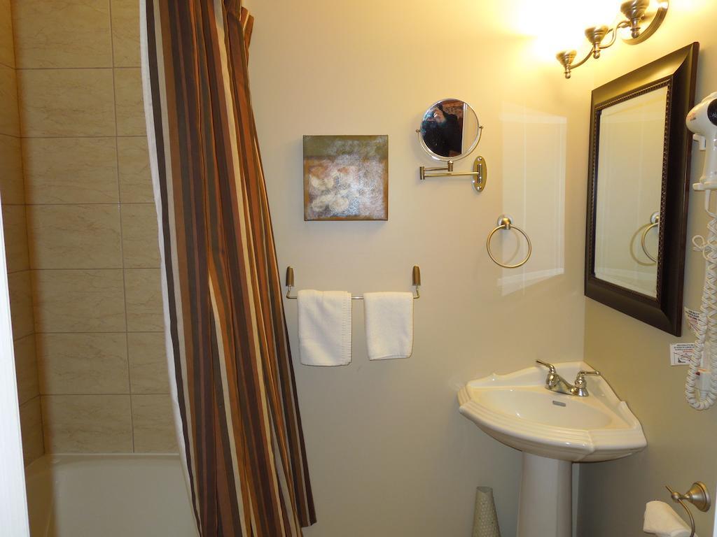 Motel Derfal Repentigny Pokoj fotografie