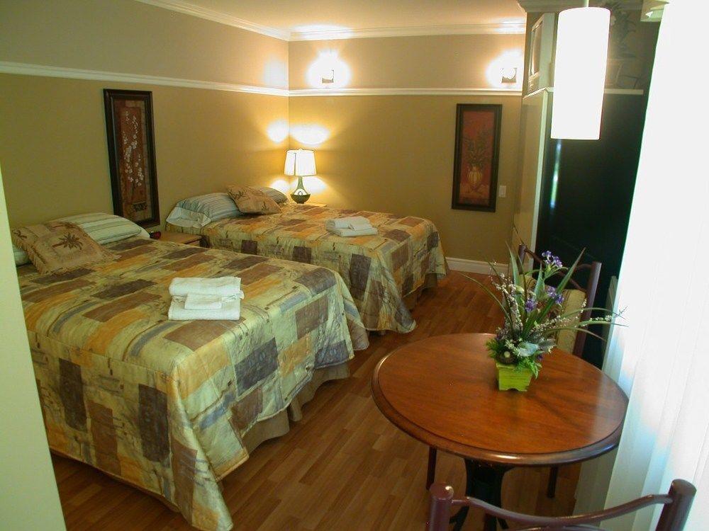 Motel Derfal Repentigny Exteriér fotografie