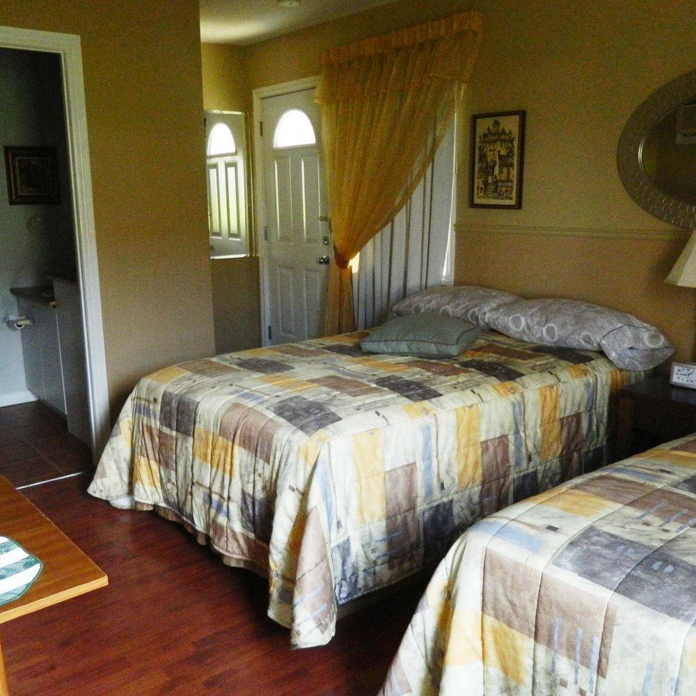 Motel Derfal Repentigny Exteriér fotografie