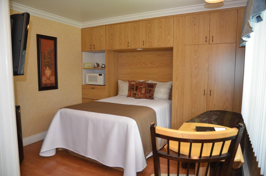 Motel Derfal Repentigny Exteriér fotografie
